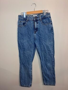 Cotton On Mom Jeans – Size 6